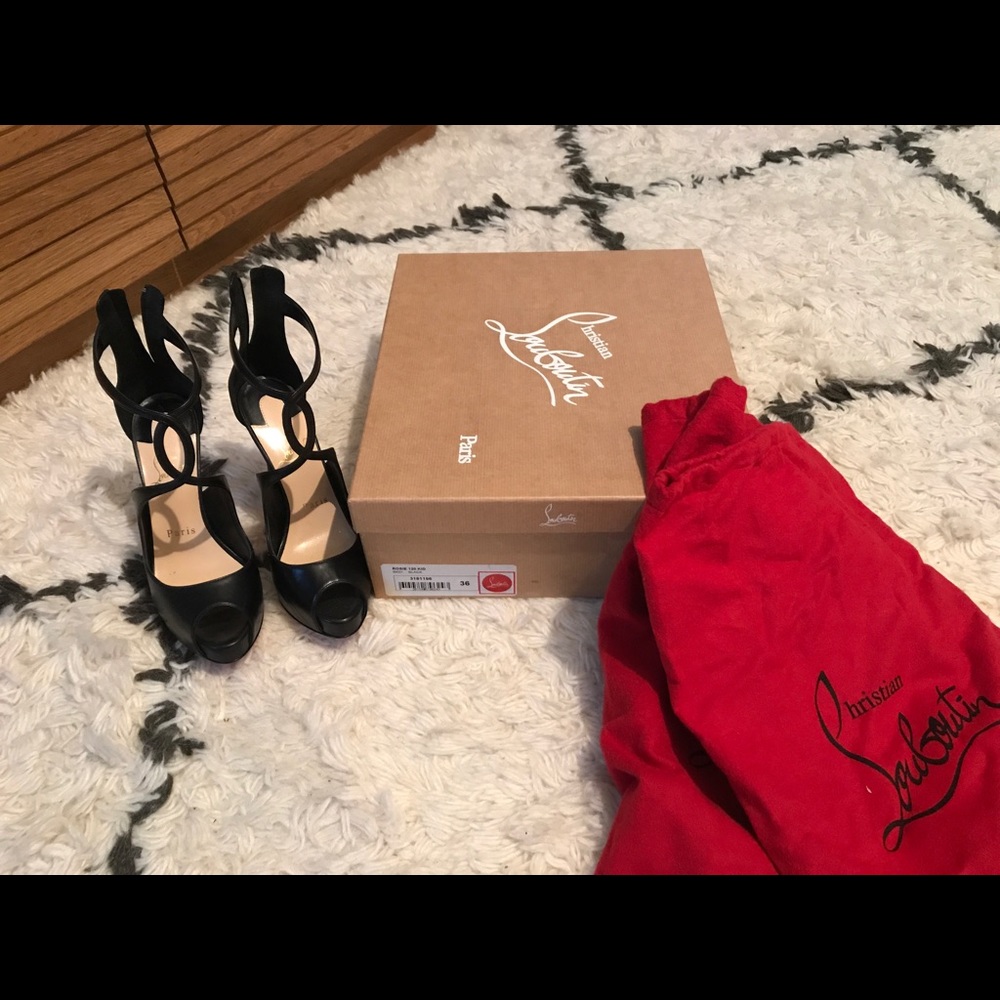 Christian Louboutin Rosie. Size 6. Never Worn.